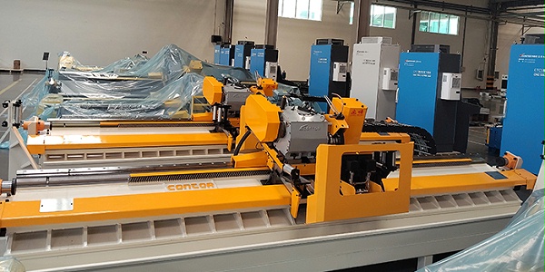 线上切短管冷切锯